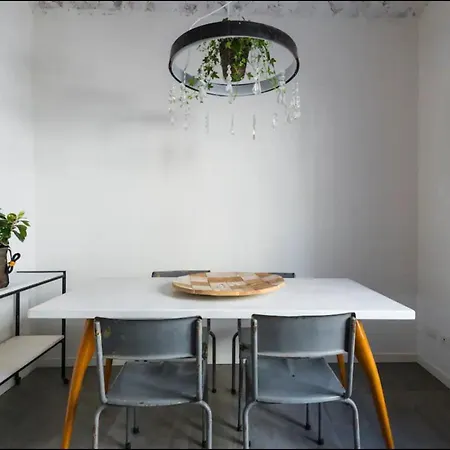 Accanto A Osteria Francescana - Terrazzo - Car Pass *